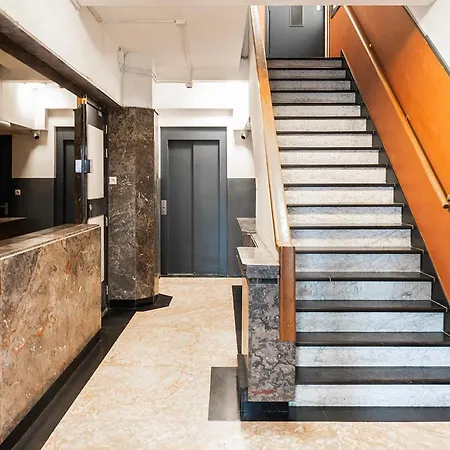 Stylish Grand-hotel דירה