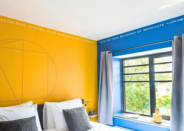 Stylish Grand-hotel Tilburgo